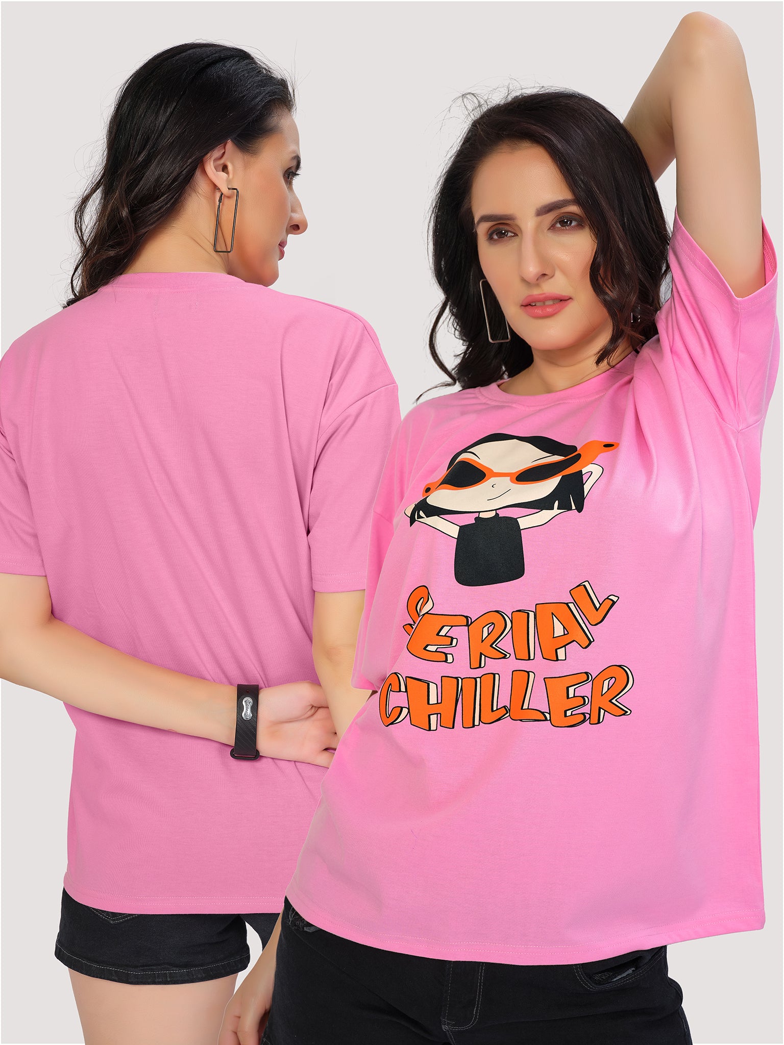 Serial Chiller Women's Oversized T-shirt